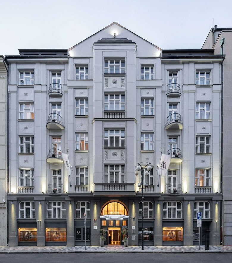 The Emblem Hotel