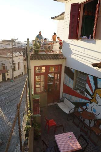 Mambembe Hostel