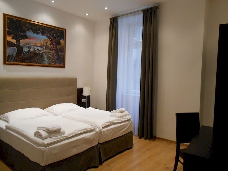The Palace Suites And Apartments