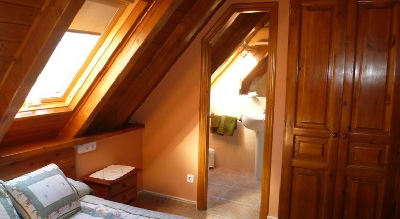 Hotel Escuils Hostal