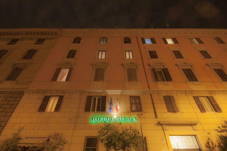 Hotel Silla