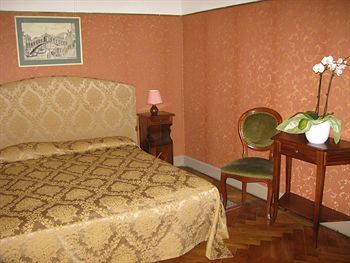 Doni Hotel
