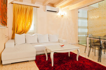 Doni Hotel
