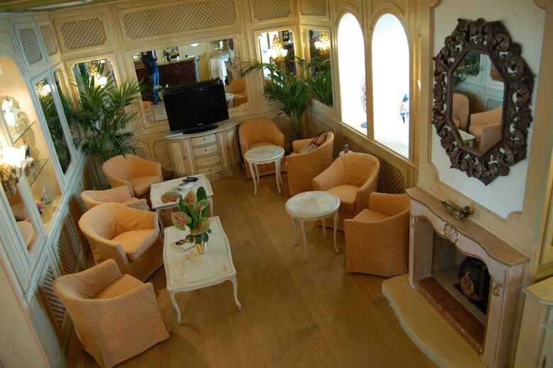Hotel Villa Laguna