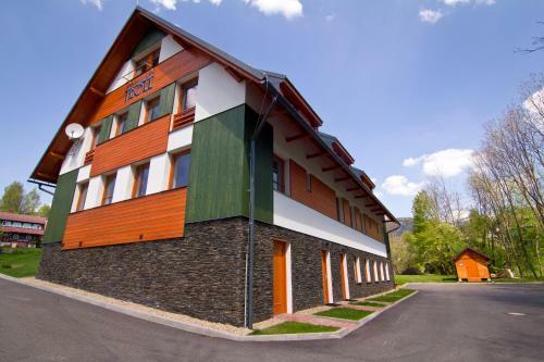Hostal Pension Troll