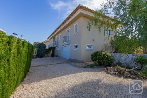Holiday Villa La Corona
