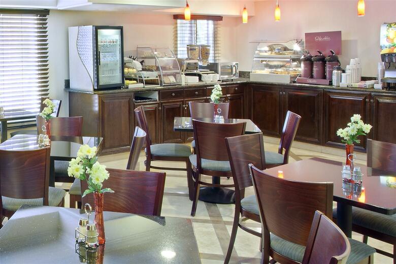 Best Western Plus Marina Shores Hotel - Dana Point