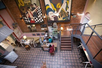Ba Stop Hostel