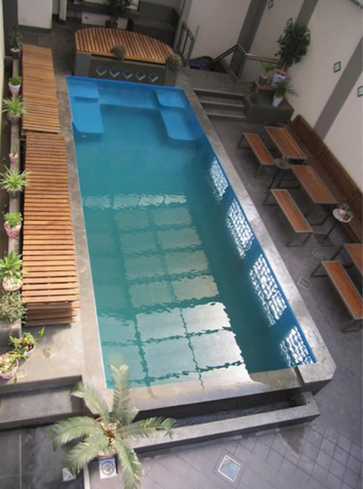 Prodeo Hotel + Lounge