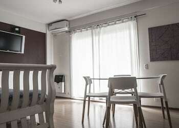 Apartamento Laprida Suites