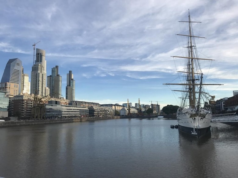 Apart Esmeralda