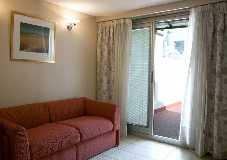 Esmeralda Palace Hotel