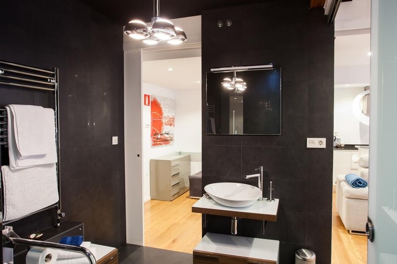 Baps Apartments