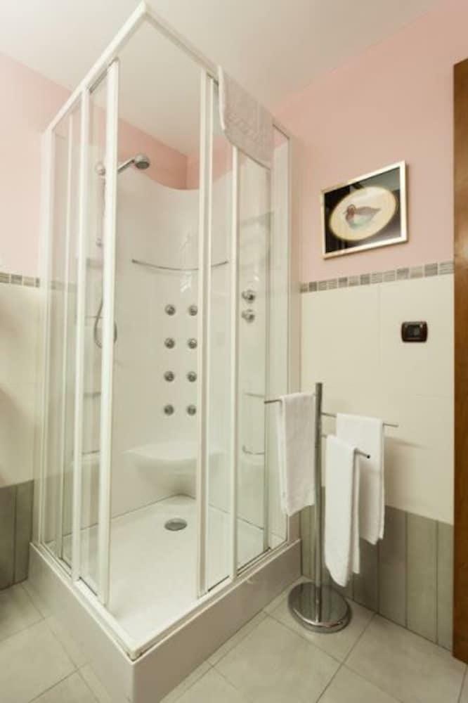 Hostal Bego�a