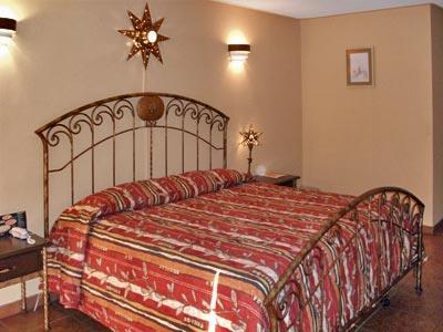 Hotel Pueblito Inn