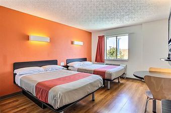 Motel 6 Gilroy