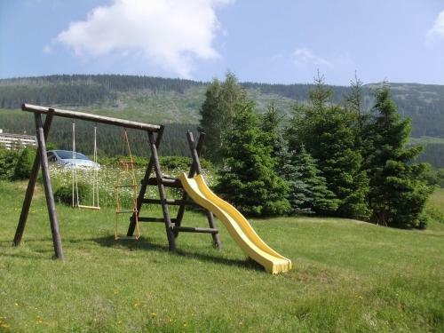 Hostal Pension 48
