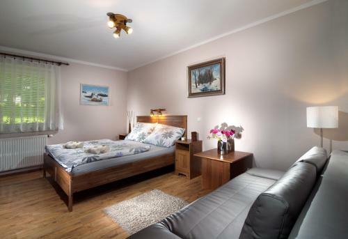 Hostal Pension Luky