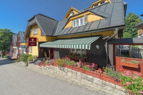 Hostal U Kom�rk?