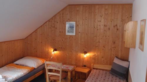 Hostal Pension Kub�t