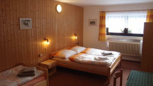 Hostal Pension Kub�t