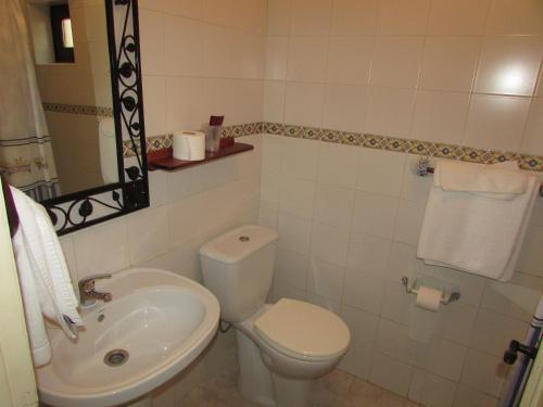 Hostal Posada De Cabrojo