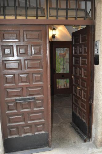 Apartamentos La Casa Pintada