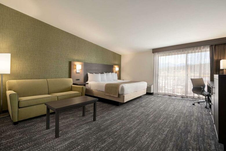 Days Hotel Flagstaff