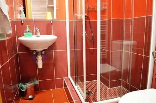 Hostal Penzion 103