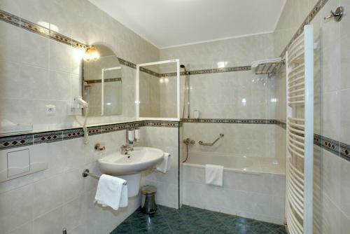 Hostal Sant Georg Garni
