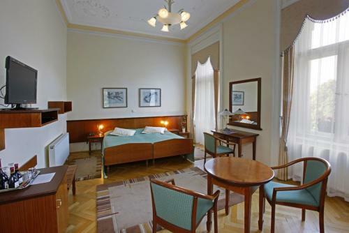 Hostal Sant Georg Garni