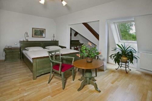 Hostal Sant Georg Garni