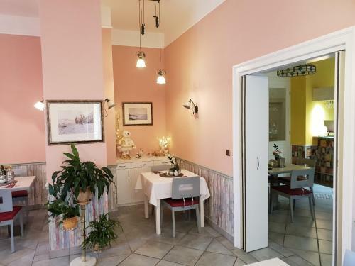 Hostal Sant Georg Garni