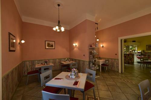 Hostal Sant Georg Garni