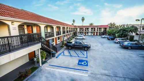 Motel Chariot Inn