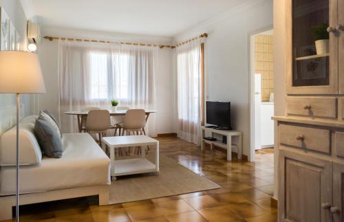 Apartamentos Alamos