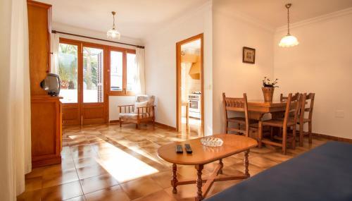 Apartamentos Alamos