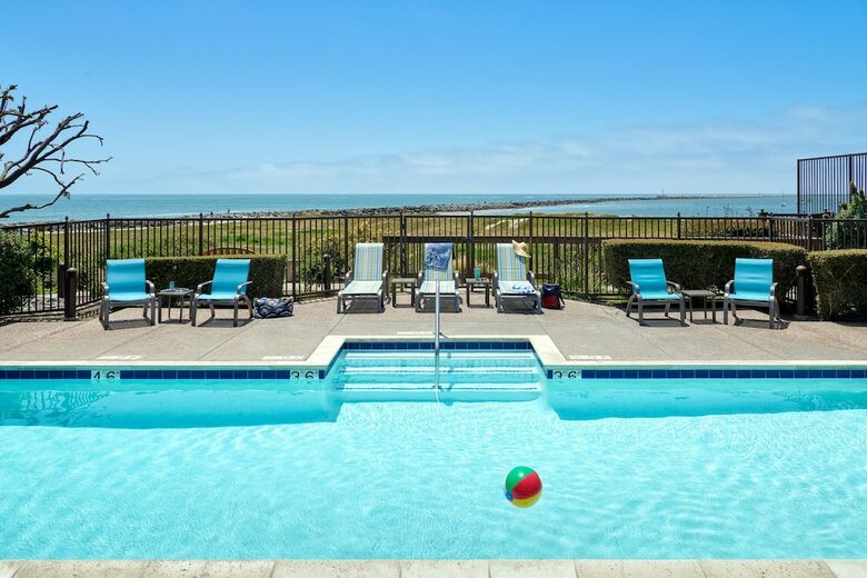 Hotel Beach House Half Moon Bay