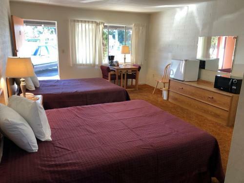 Wiebe Motel