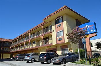 Motel Cloud 9 Inn Lax