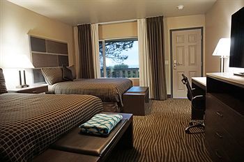 Hotel Crescent Bay Inn