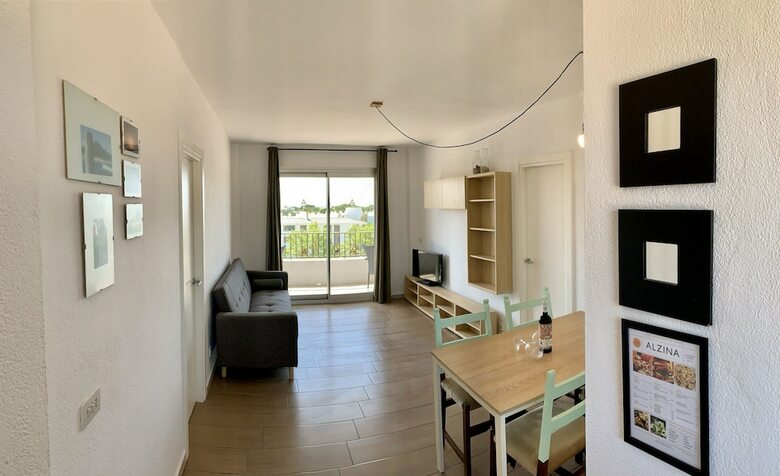 Apartaments La Perla Negra