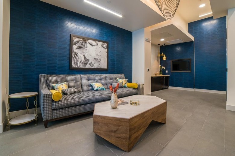 Wilshire Residence Apartment