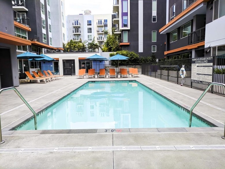 Wilshire Residence Apartment