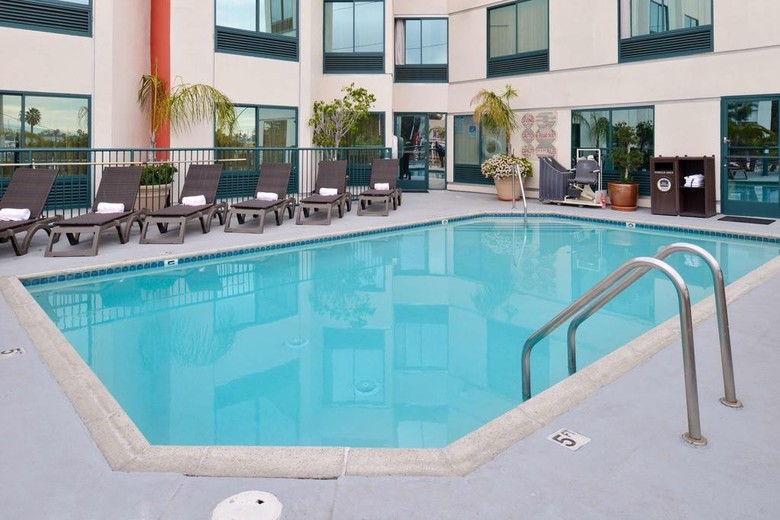 Best Western Plus Suites Hotel - Lax
