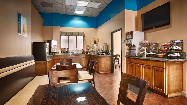 Best Western Plus Suites Hotel - Lax