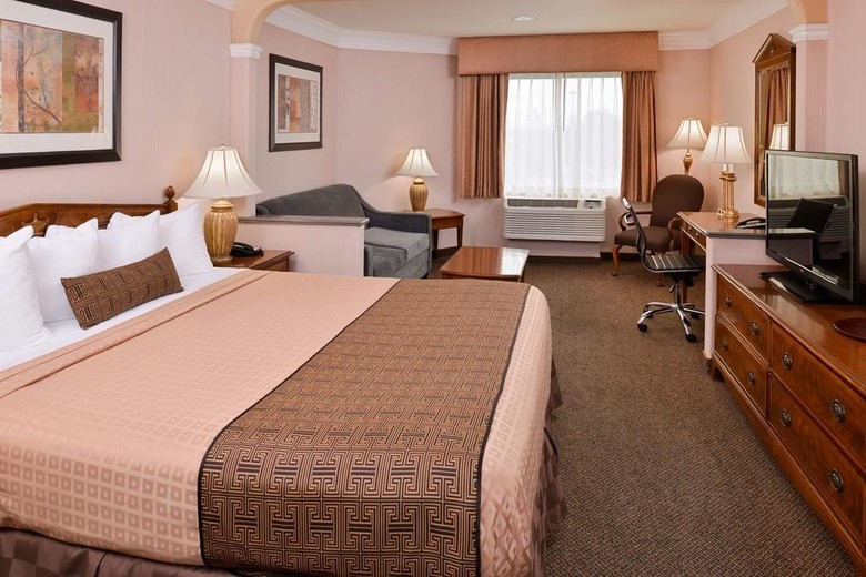 Best Western Plus Suites Hotel - Lax