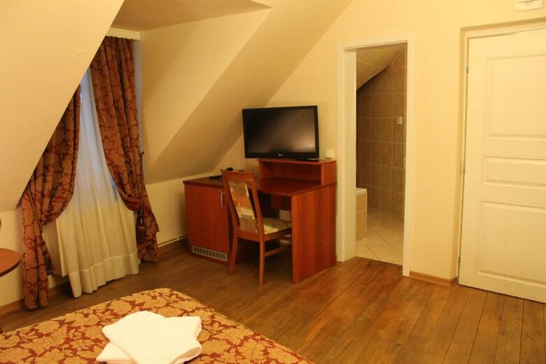 Hostal Enjoy Inn