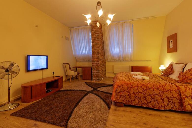 Hostal Enjoy Inn
