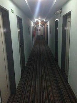 Once Plaza Hotel